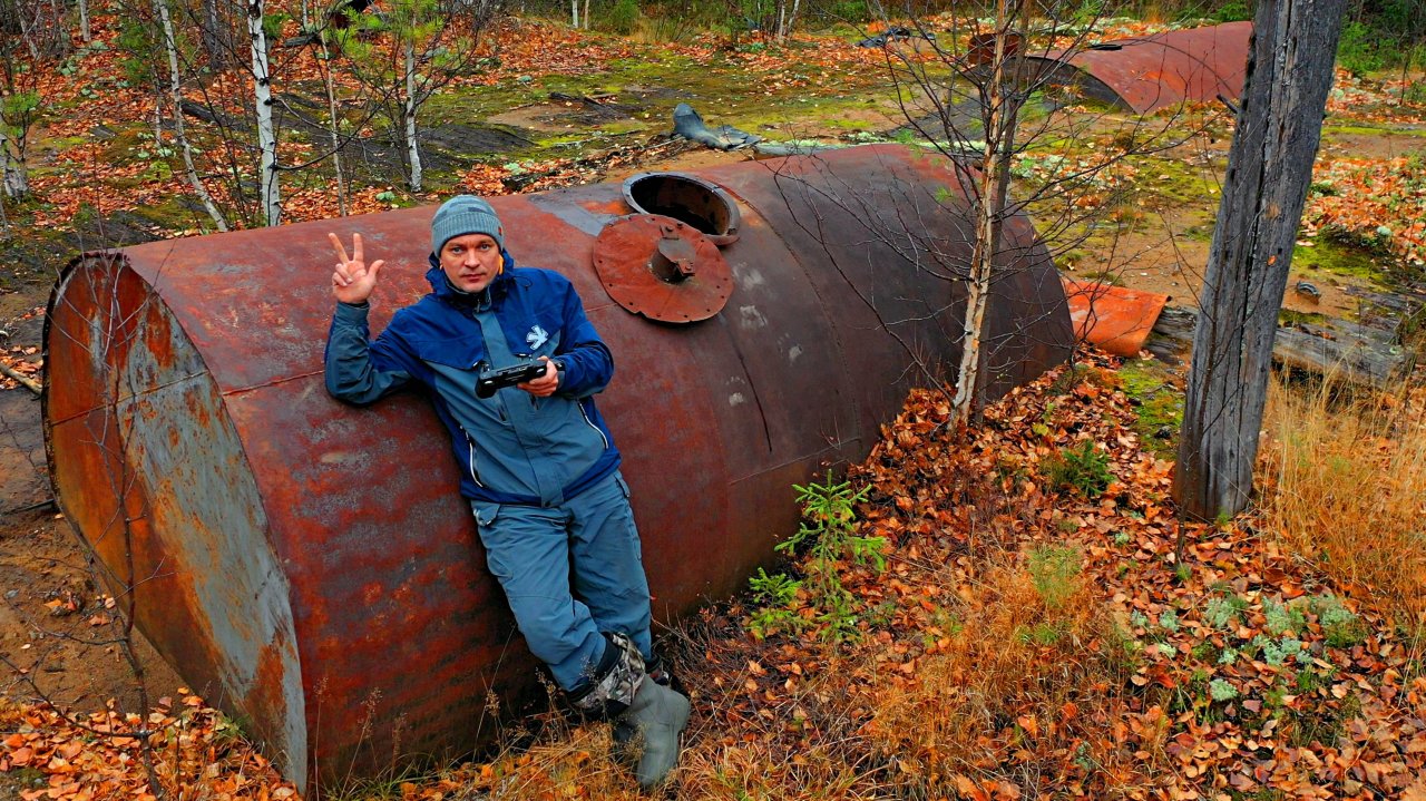 АЗС В ТАЙГЕ! НАШЕЛ СЕЙФ АДМИНИСТРАЦИИ. БОЧКИ, ЦИСТЕРНЫ! ЗОНА СССР. ВСЕ УСЕЯНО МЕТАЛЛОМ.