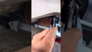 Защитные накладки. Ролики на ложементы. Для легкого и безопасного спуска лодки на воду.