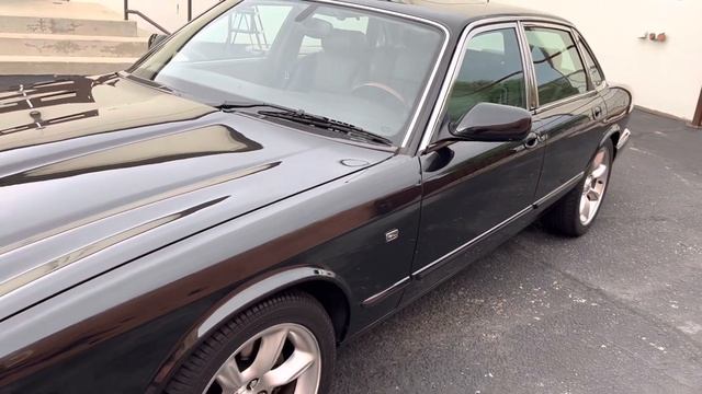 2001 Jaguar XJR w/ 30k miles @tucsonclassicmotorco смотреть онлайн