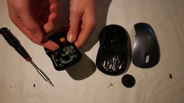 How to repair a Logitech M310 wireless mouse смотреть онлайн