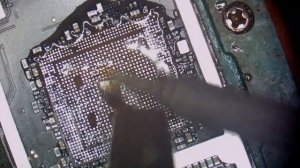 iPad 7 stuck on apple logo iTunes error 4013,4014 fix!apple logo then blank screen fix.