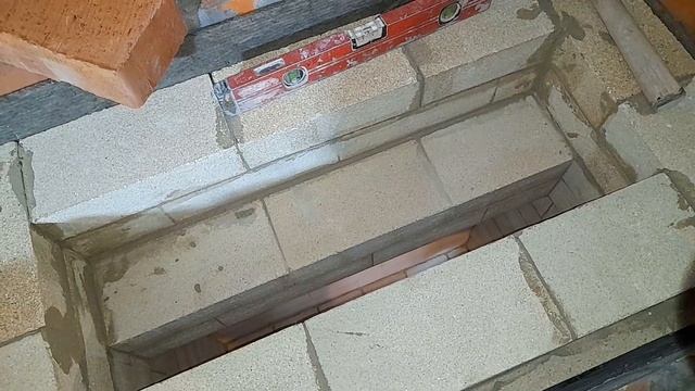 Декоративная затирка швов, смонтированный приток воздуха, начало дымосборника. часть 8 смотреть онлайн