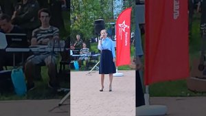 Белые панамки, (песня посвящённая детям Ленинграда, уплывавшим от блокады...)