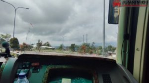 Karaoke n joget joget sepanjang jalan Trip Wisata pakai BUS Medium ISUZU NQR 71