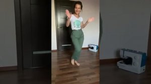 Простые движения для флешмоба