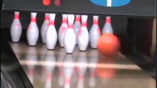 рус Боулинг смотреть онлайн