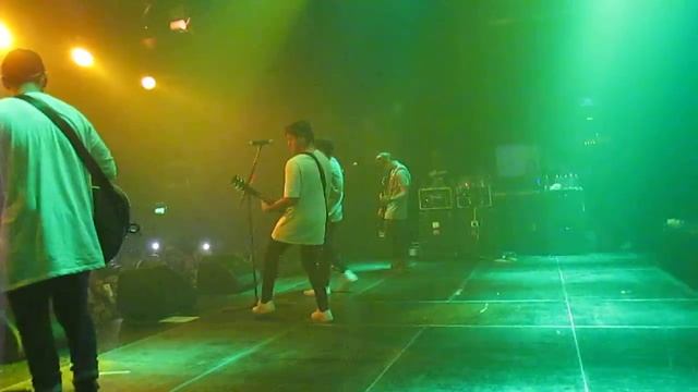 Janoskians Teenage Desperate AFT Amsterdam 15/10/2016 All Acess seating смотреть онлайн