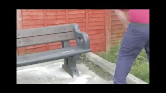 Glasdon UK | Product Testing | Phoenix® recycled material outdoor seat смотреть онлайн