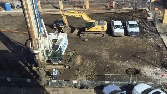 Construction out my office window - Mar 29 смотреть онлайн