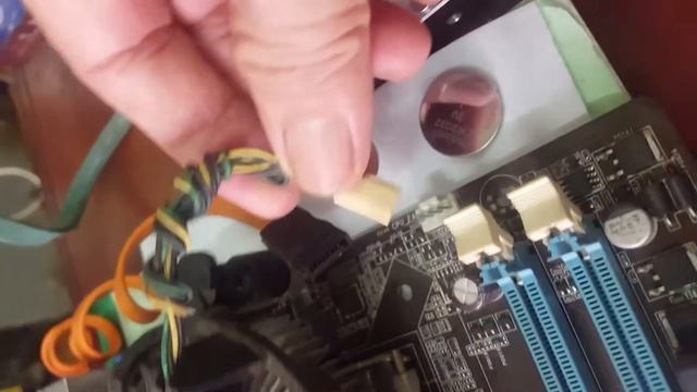 Rap May Tinh CPU 2 Trieu 4 Main Asus H81M-p,Chip 3020 i3 ,Ram 4g , смотреть онлайн