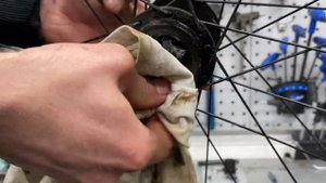 Onderhoud aan Shimano naaf 12 speed MT-410 / MT-510 - Onderhoud Shimano