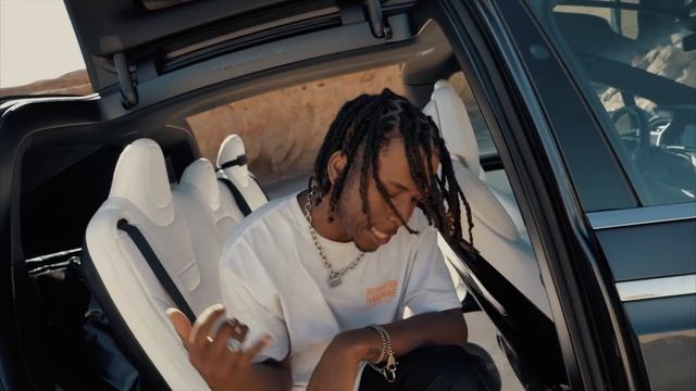 GOON DES GARCONS*- NEW STIMULATIONS (Official Video) смотреть онлайн