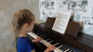 Бурре И. Кригер. Исполняет Катя Гриценко (1 класс)