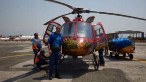 Вертолётный перелёт Катманду - Лукла ...  Helicopter flight Kathmandu - Lukla