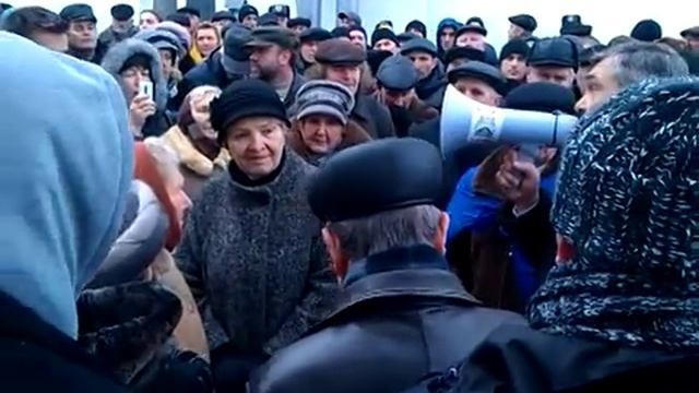 Суд над Майєю Москвич смотреть онлайн