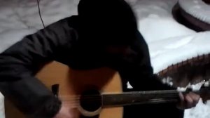 ветер вырывает из рук последние деньги....