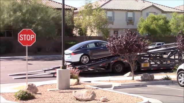 Tesla Model S 90D Arrival смотреть онлайн