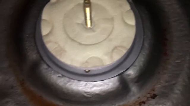 Removing rust from the Saab 9000 смотреть онлайн