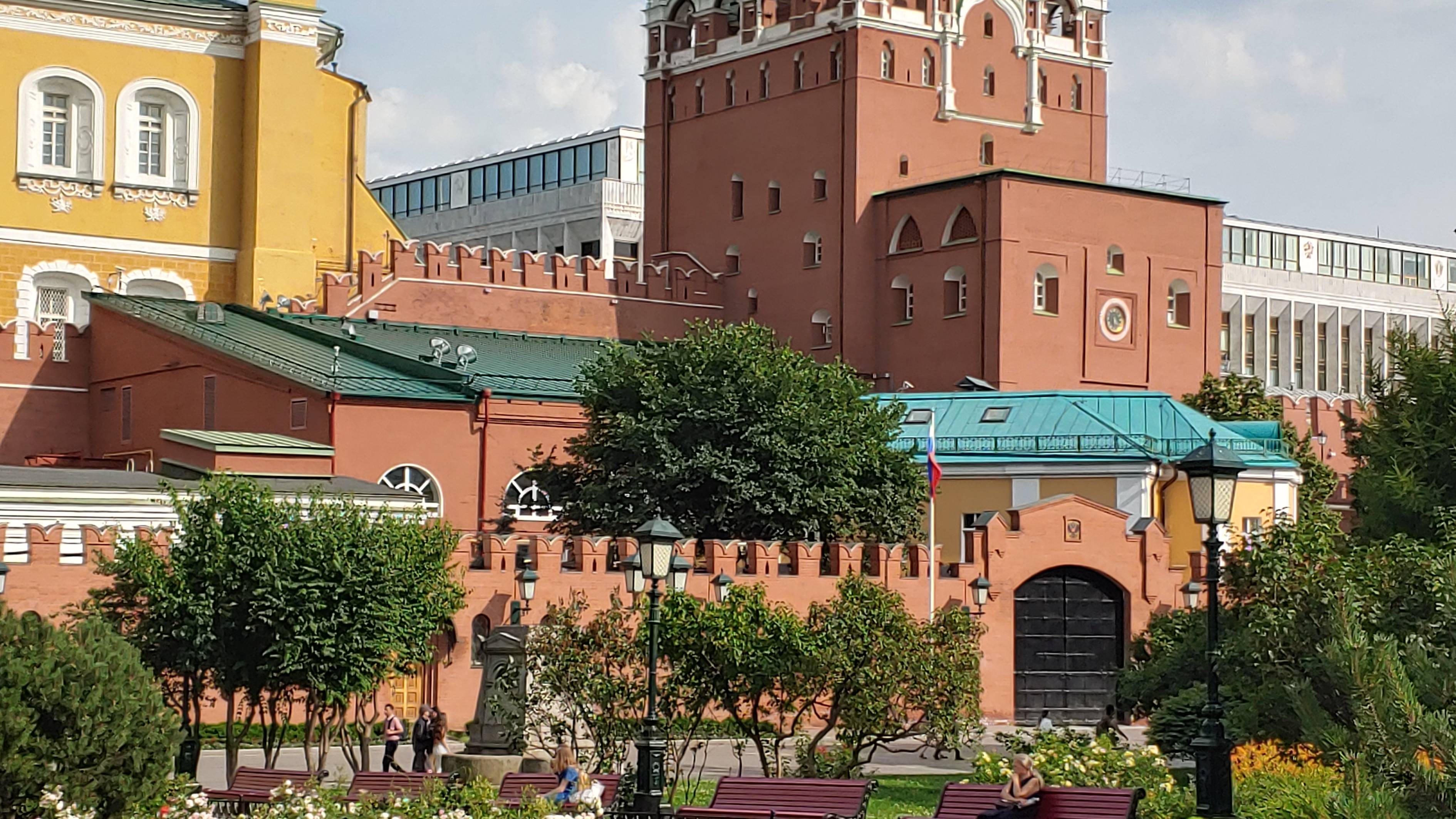 За Стенами Кремля. Москва. -  Behind The Kremlin Walls. Moscow.