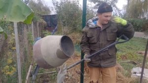 Вдвоем делаем забор)