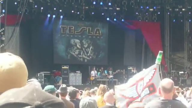 Download 2009- Tesla 'Gettin' Better смотреть онлайн