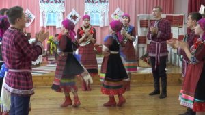 5. Кутэн шудон (Игра в лапти)