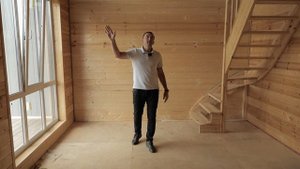 Барнхаус 170 м2. Обзор амбарного дома для семьи с детьми | Каркасный дом с мансардой и вторым светом
