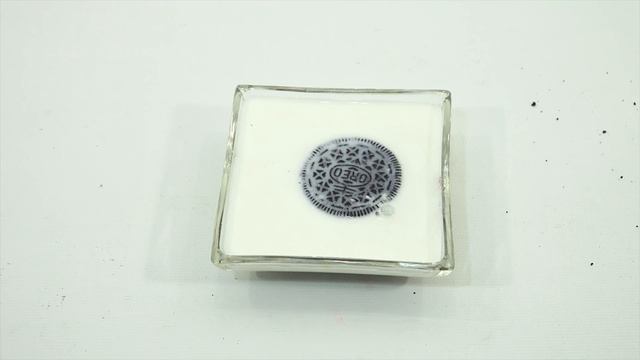 Mac & Cheese & Oreo Cookies Cotton Candy Canes смотреть онлайн