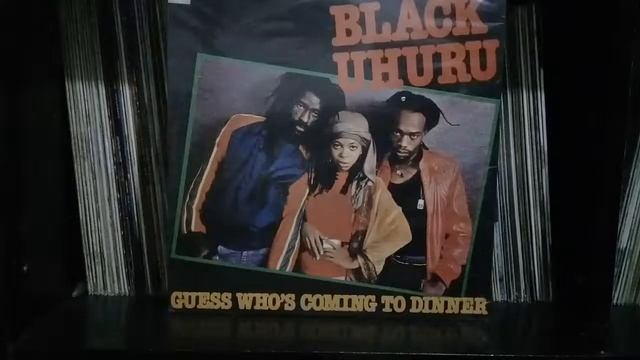 BLACK UHURU GUESS WHOS COMING TÔ DINNER 1990 COMPLETO смотреть онлайн