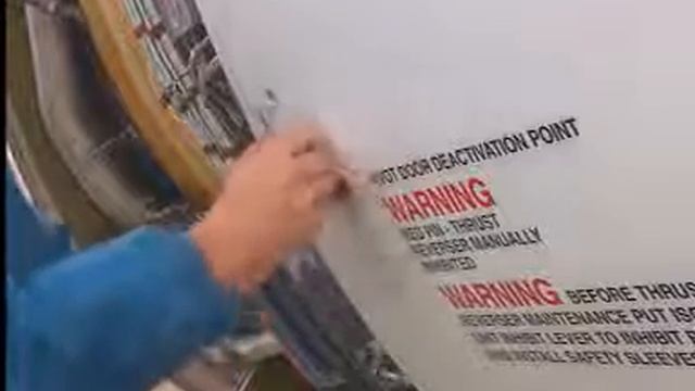 Airbus A330 Rolls Royce RR Engine Deactivation of Thrust Reverser System for Flight смотреть онлайн