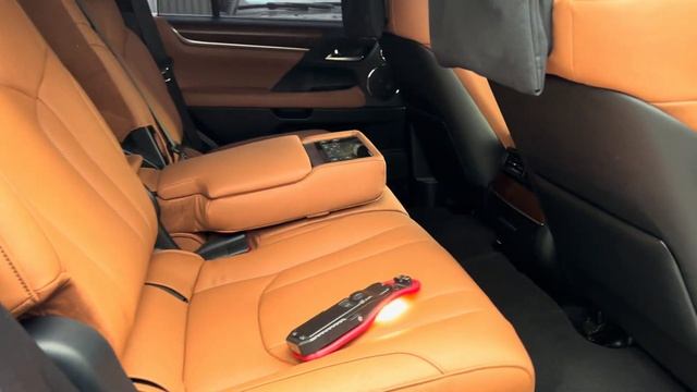 Перешив сидений, перетяжка салона на примере Lexus LX смотреть онлайн