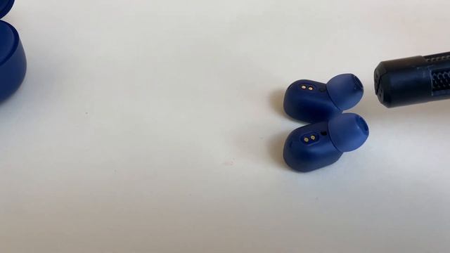 Redmi AirDots 3 vs Apple AirPods смотреть онлайн