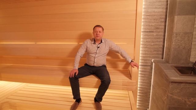 Роскошная русская баня в широкой горизонтальной обшивке #строимтепло #хамамнск #отделкабани  #spa