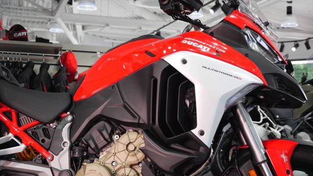 Ducati Multistrada V4S Review & Test Ride around Wales