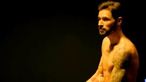 Анна Седокова Сердце в бинтах UHD 4096x2160p