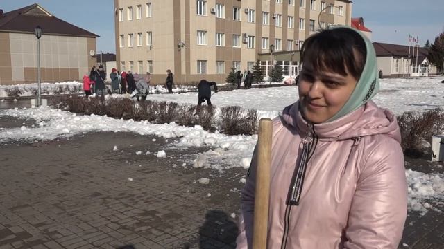 В Нурлатском районе стартовал двухмесячник по санитарной очистке