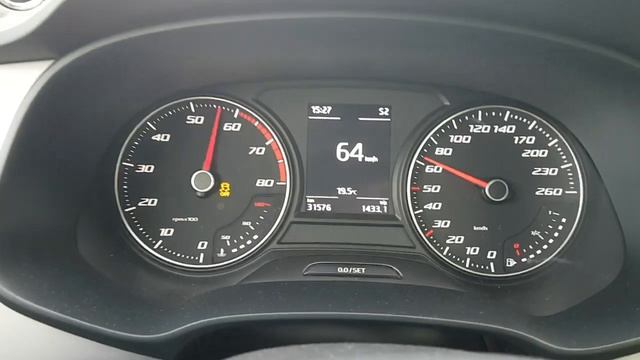 2018 Seat Leon 1.4TSI 150PS Acceleration LAUNCH!! смотреть онлайн