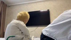 Вызвала скорую реборну Джозефу Реборна Джозефа вырвало Температура у реборна reborn Joseph sick