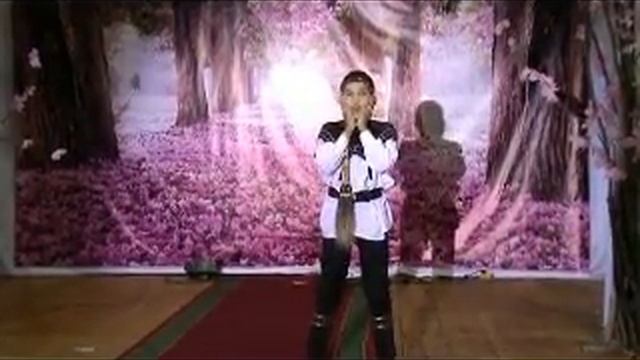 Докторов Ньургустан Саадьаҕай оҕус норуот ырыата смотреть онлайн