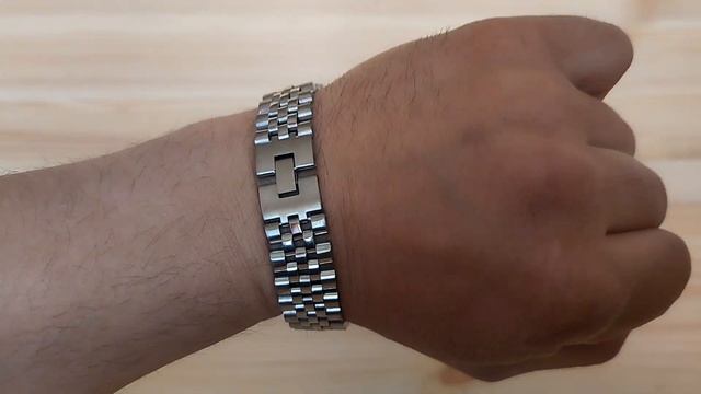 Красивый серебристый браслет смотреть онлайн