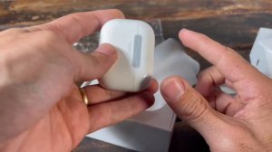 Unboxing AirPods Pro A2083 A2084 A2190