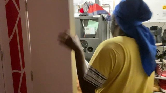 I GET TO SEE THE SUNRISE FROM THE BEDROOM WINDOW!!! смотреть онлайн