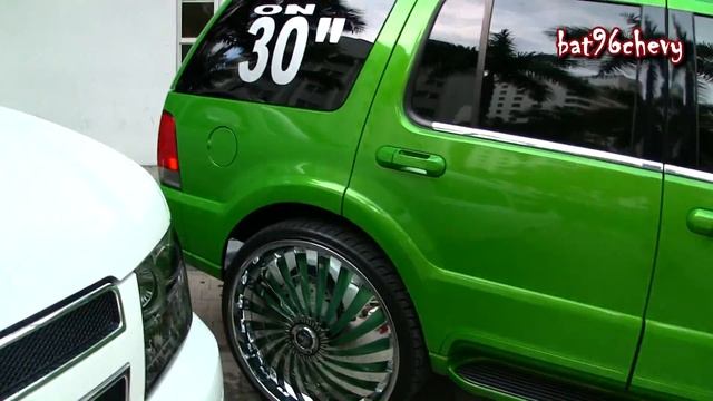 Lincoln Aviator on 30" DUB Swyrl Floaters - 1080p HD смотреть онлайн