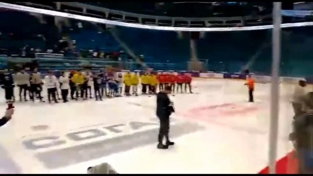 Фильм посвящён тренерскому штабу хк "БАРЫС"
