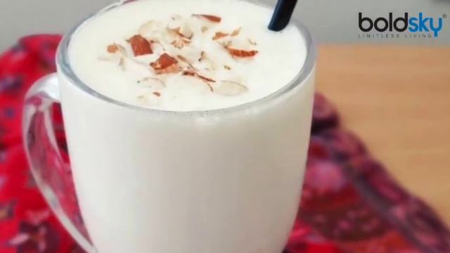 क्या रात में पी सकते हैं लस्सी? | लस्सी पीने का सही समय | Lassi Peene ka Right Time | Boldsky смотреть онлайн