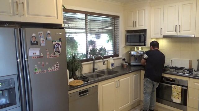 Instaling my Android chromecast Smart Internet Kogan TV смотреть онлайн