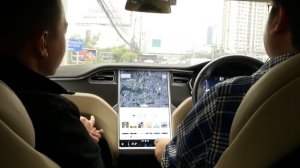 #แบไต๋คันต่อไป EP.2 ลองนั่ง Tesla Model X รถไฟฟ้าอัฉจริยะรุ่นท็อปในไทย