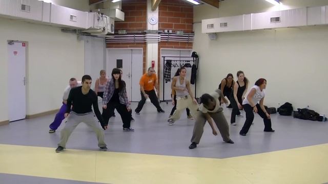 Chorés du lundi 3/12/12 - Mac et PC.mp4 смотреть онлайн