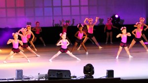 Танец "Розовая пантера". Детская танцевальная студия Baby street. Полная версия.