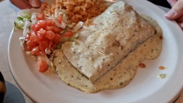 Our Favourite Food in Orlando Florida смотреть онлайн